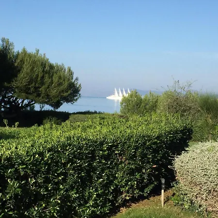 Location Saisonniere Belle Vue Sur *
